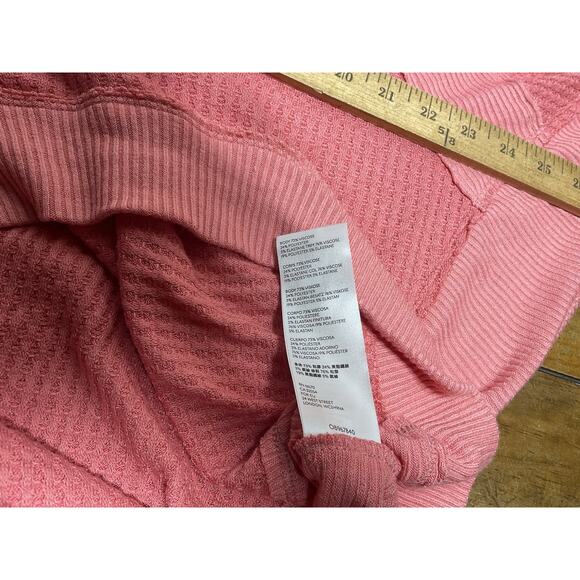 Free People Santa Clara Thermal Salmon Long Sleeve Top Size Medium Oversized - Picture 10 of 11